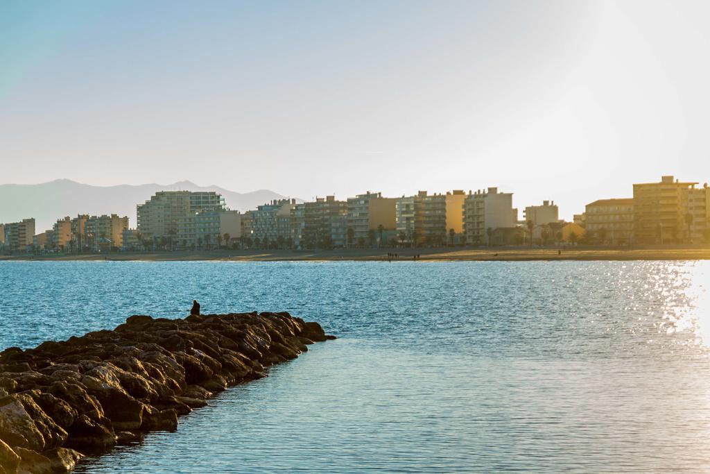 Hotel Aquarius Canet-en-Roussillon Buitenkant foto