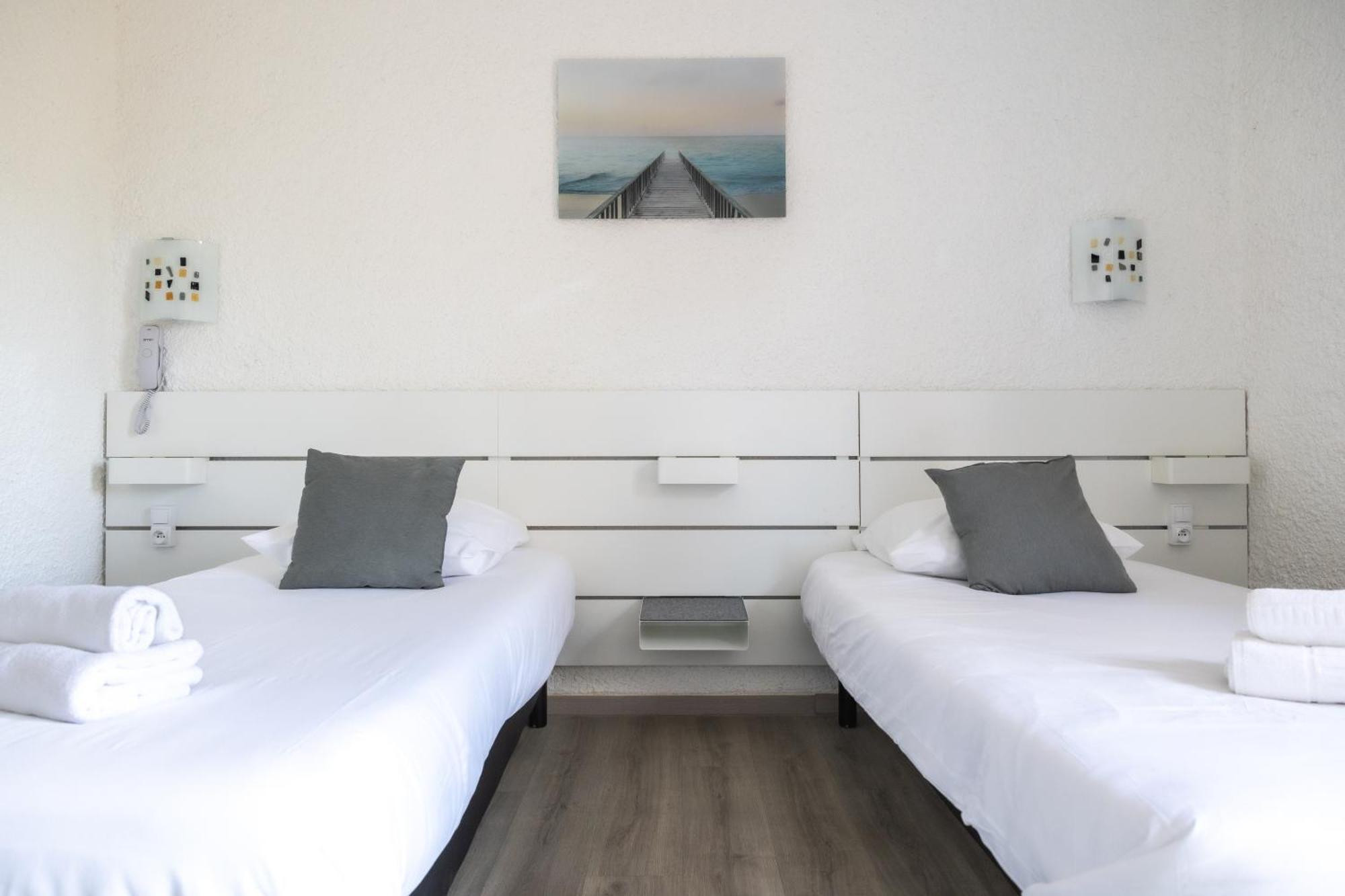 Hotel Aquarius Canet-en-Roussillon Buitenkant foto
