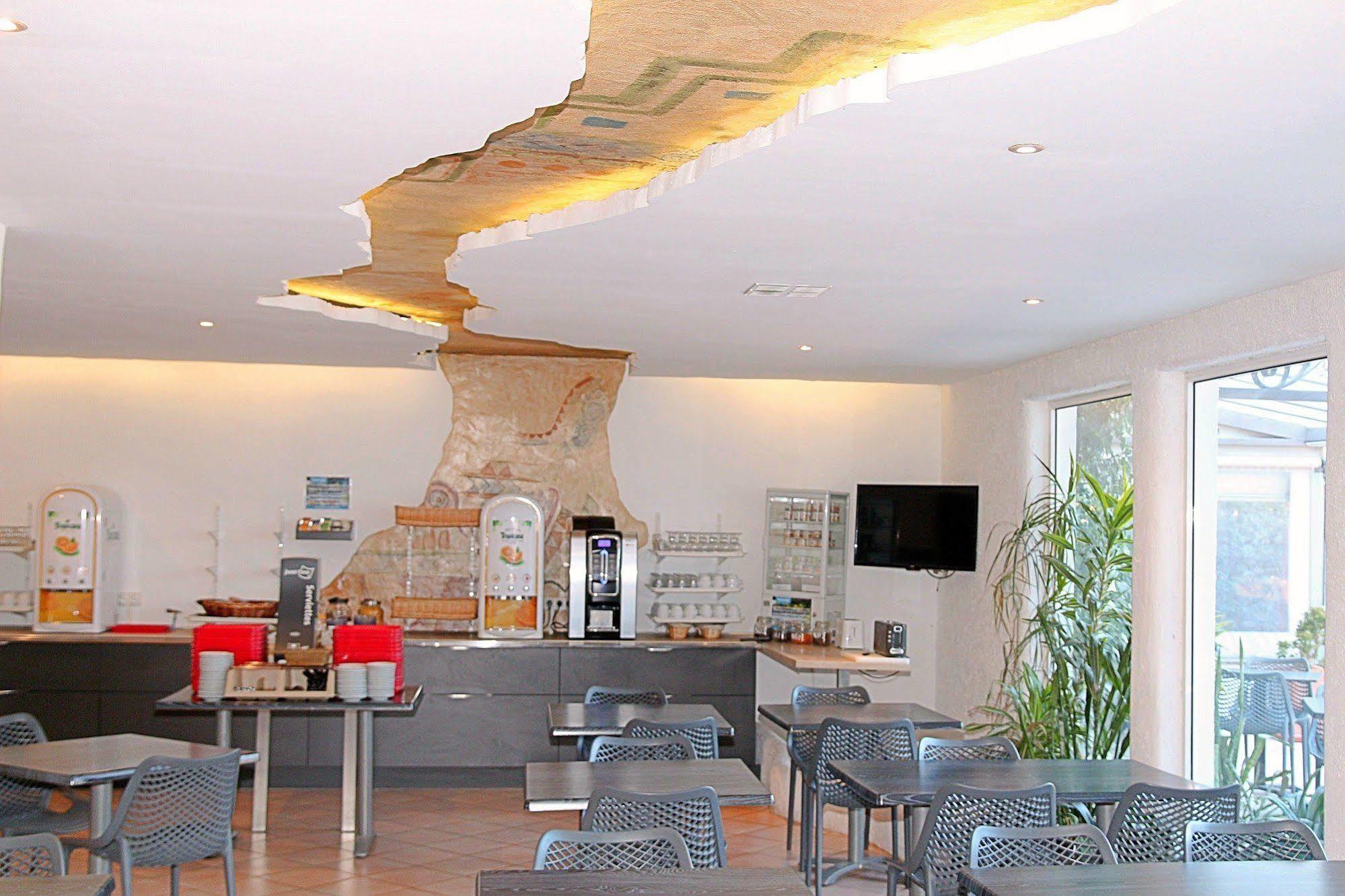 Hotel Aquarius Canet-en-Roussillon Buitenkant foto